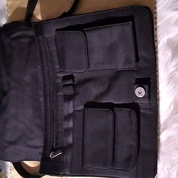 WILSON'S LEATHER PURSE/BAG BLACK VINTAGE - Picture 3 of 11